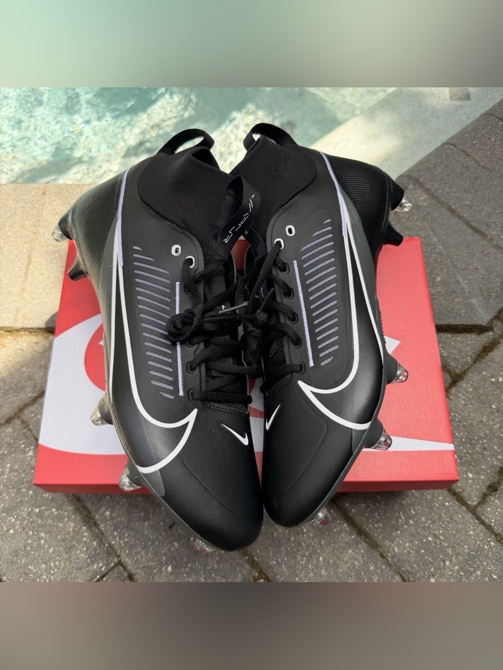 NIKE VAPOR EDGE PRO 360 2 FOOTBALL CLEATS BLACK WHITE FJ7023-001 MENSS SIZE 13.5